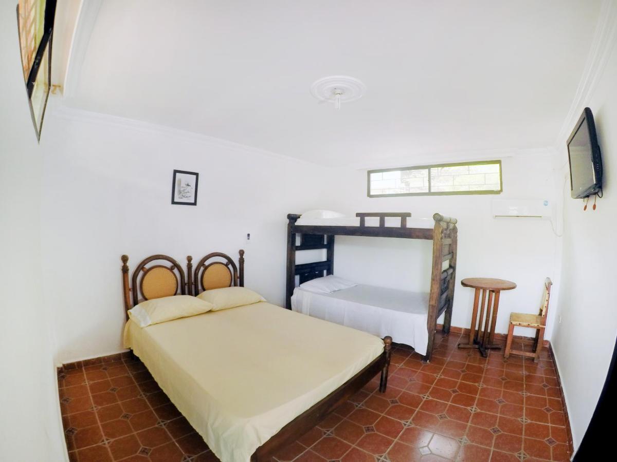 Hostal Dumbira Taganga Eksteriør billede