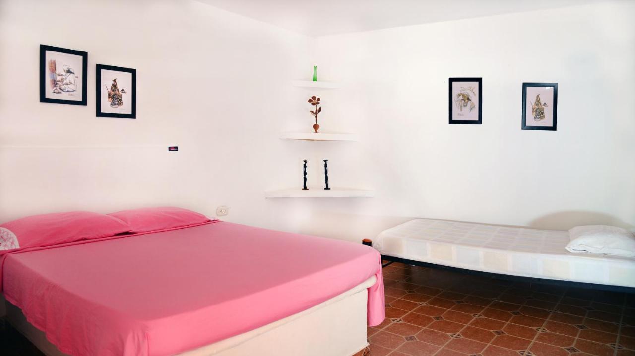 Hostal Dumbira Taganga Eksteriør billede